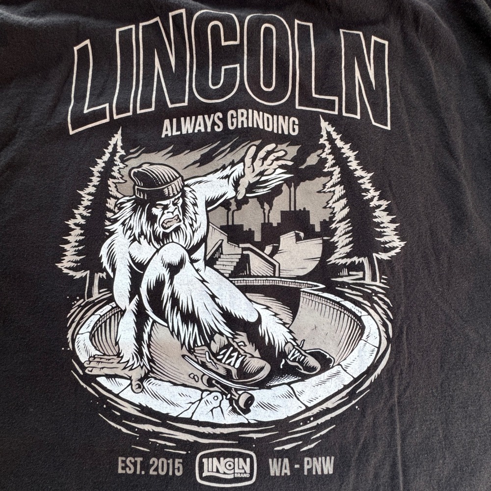 Lincoln‎ Brand Always Grinding Sasquatch Skateboard T-Shirt XL Black PNW Mens